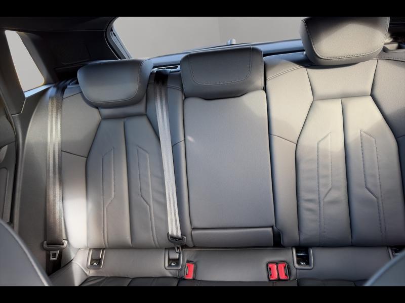 Image AUDI A3 Sportback 35 TFSI 150ch Mild Hybrid Design Luxe S tronic 7