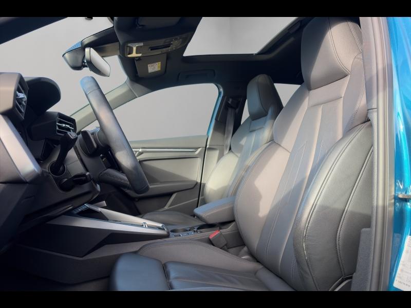 Image AUDI A3 Sportback 35 TFSI 150ch Mild Hybrid Design Luxe S tronic 7