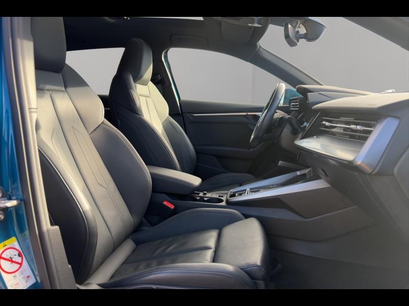 Image AUDI A3 Sportback 35 TFSI 150ch Mild Hybrid Design Luxe S tronic 7