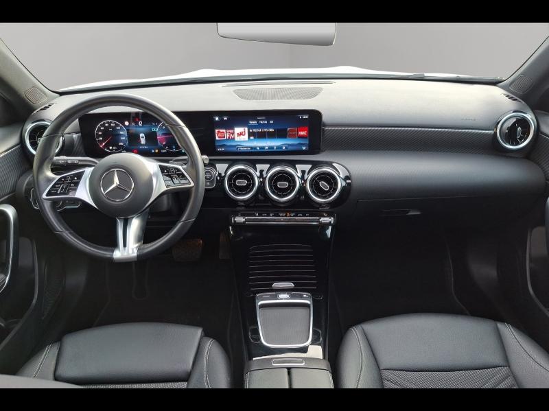 Image MERCEDES-BENZ Classe A 180 d 116ch Progressive Line 8G-DCT
