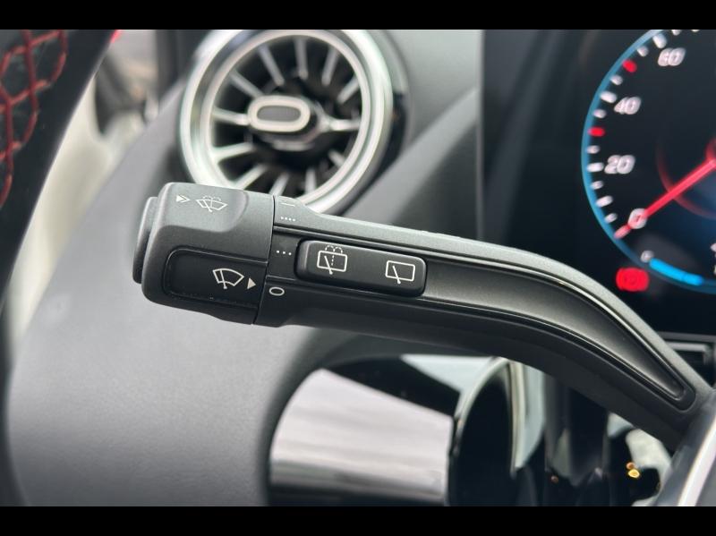 Image MERCEDES-BENZ GLA 200 d 150ch AMG Line 8G-DCT