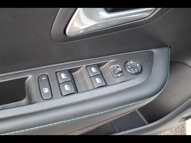 Image PEUGEOT 208 1.2 PureTech 100ch S&S Allure EAT8