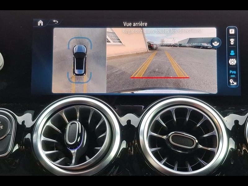 Image MERCEDES-BENZ GLA 200 d 150ch AMG Line 8G-DCT