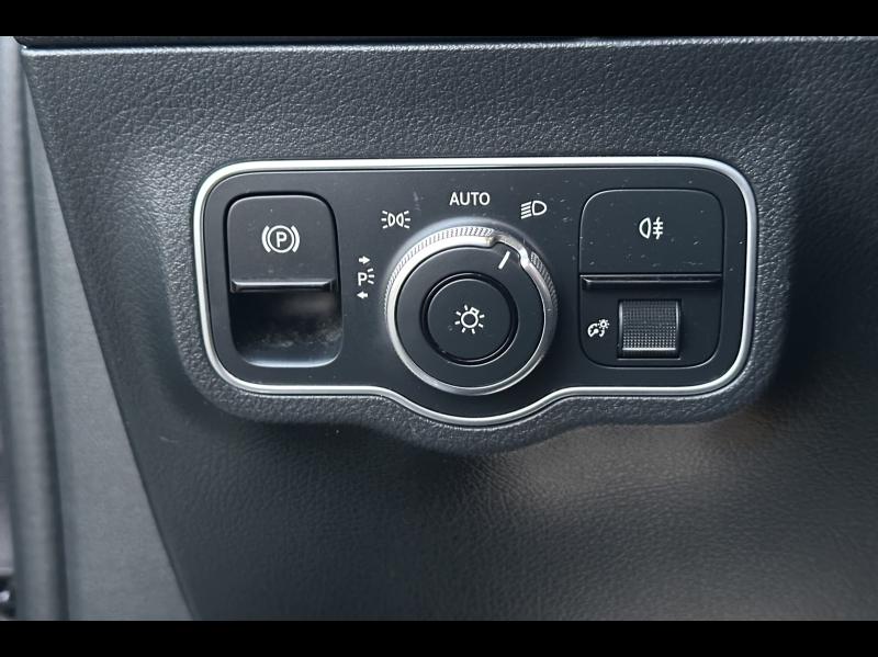 Image MERCEDES-BENZ Classe B 180d 116ch Style Line Edition 7G-DCT