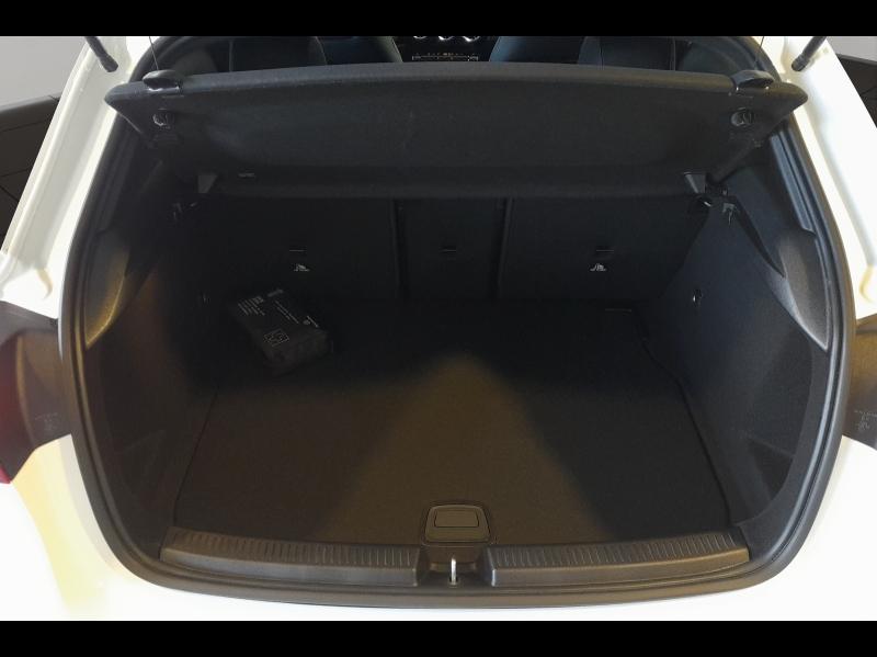 Image MERCEDES-BENZ Classe A 180 d 116ch AMG Line 8G-DCT