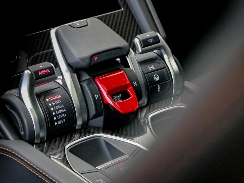 Image LAMBORGHINI Urus 4.0 V8 650ch Biturbo