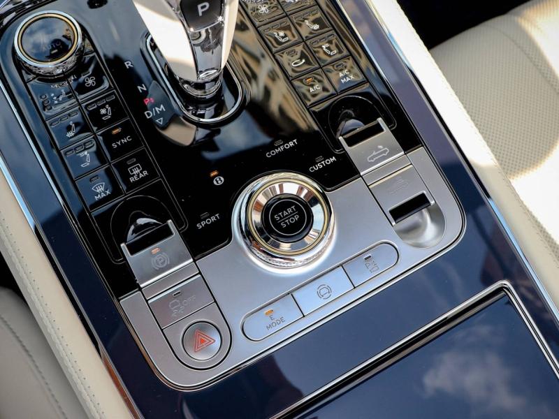 Image BENTLEY CONTINENTAL GTC V8 Hybrid 4.0 680ch