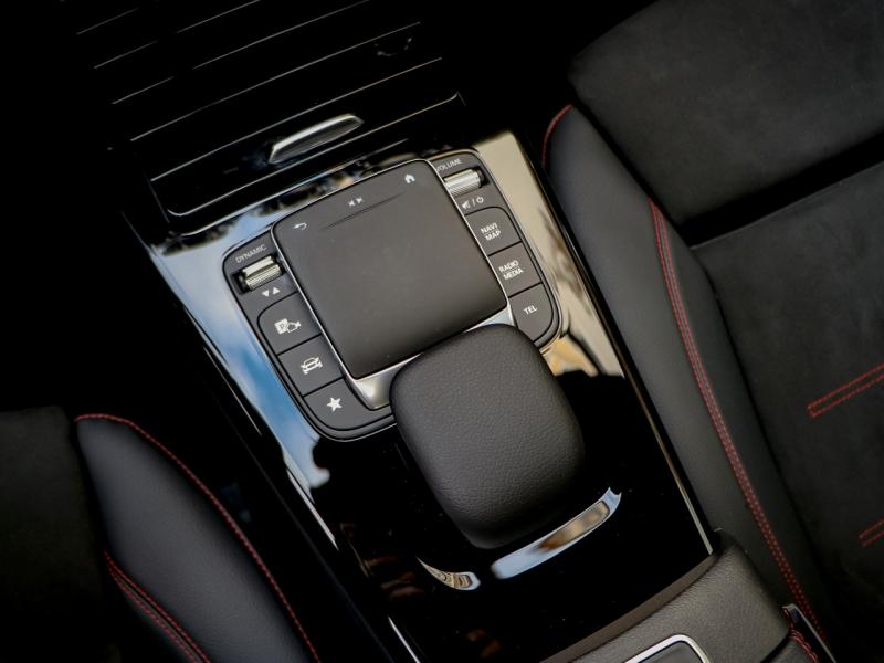 Image MERCEDES-BENZ Classe A 250 e 160+102ch AMG Line 8G-DCT 8cv