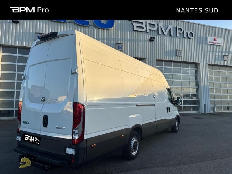 Image IVECO Daily 35S Fg 35S18H 3.0 V18