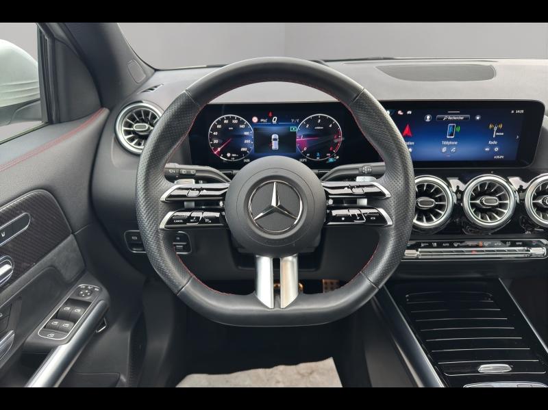 Image MERCEDES-BENZ GLA 200 d 150ch AMG Line 8G-DCT