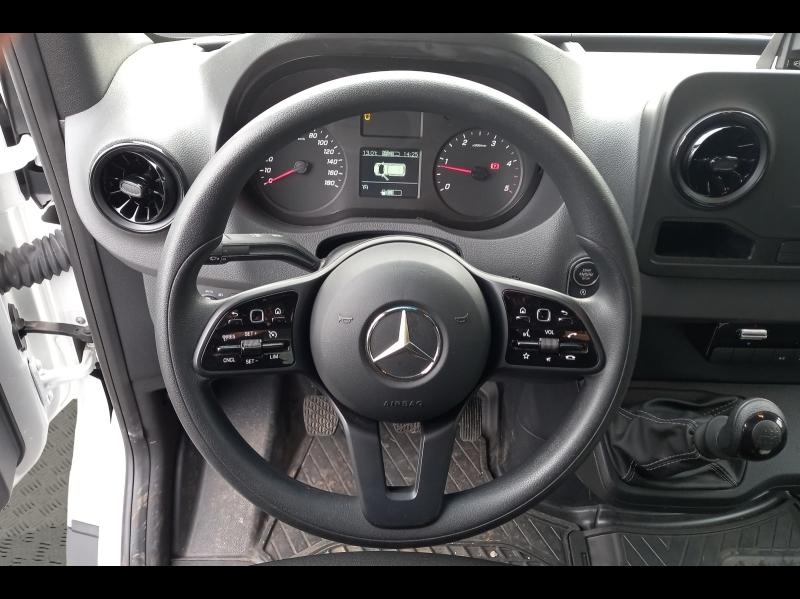 Image MERCEDES-BENZ Sprinter CCb 519 CDI 37 CAISSE HAYON