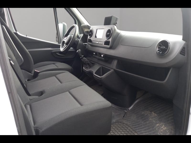 Image MERCEDES-BENZ Sprinter CCb 519 CDI 37 CAISSE HAYON