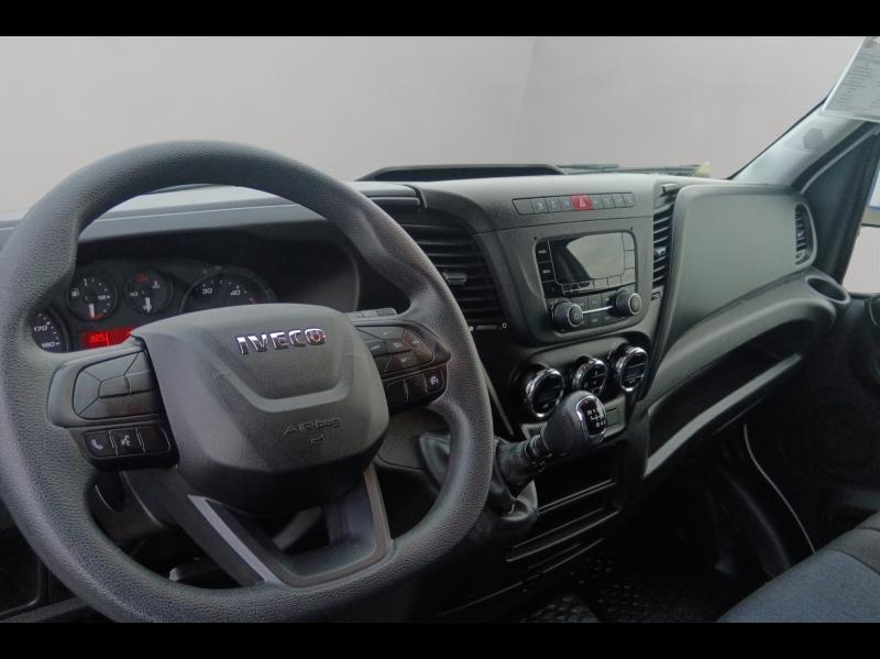 Image IVECO Daily CCb 35C16H3.0 Empattement 4100