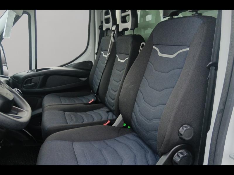 Image IVECO Daily CCb 35C16H3.0 Empattement 4100