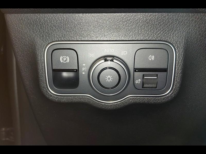 Image MERCEDES-BENZ GLB 200 d 150ch AMG Line 8G-DCT