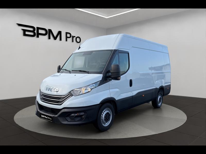 Photo IVECO Daily 35S Fg 35-140V12 / 2.3 140CH/ FOURGON / 35S14V12 / 2024 / 12m3 / L3H2 /