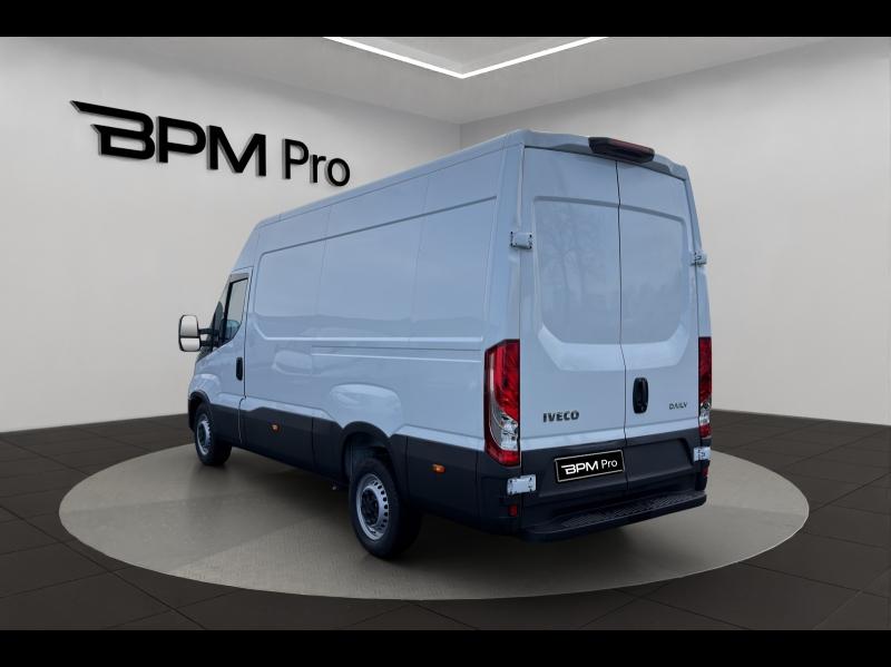 Image IVECO Daily 35S Fg 35-140V12 / 2.3 140CH/ FOURGON / 35S14V12 / 2024 / 12m3 / L3H2 /