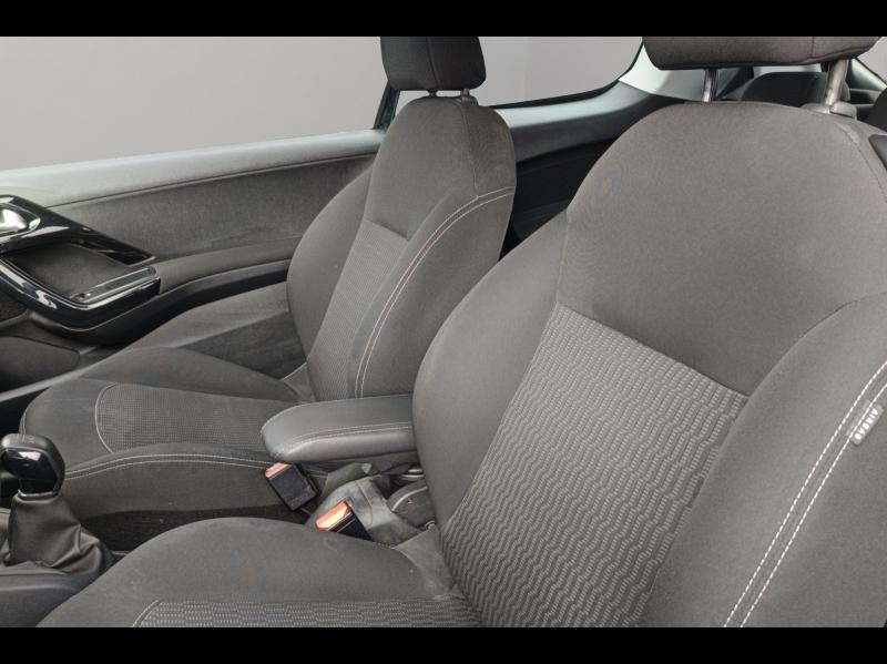 Image PEUGEOT 208 1.6 BlueHDi 75ch Active 3p