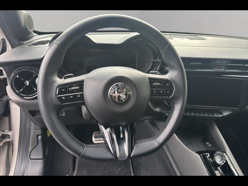 Image ALFA ROMEO Junior 1.2 Ibrida 136ch DCT6