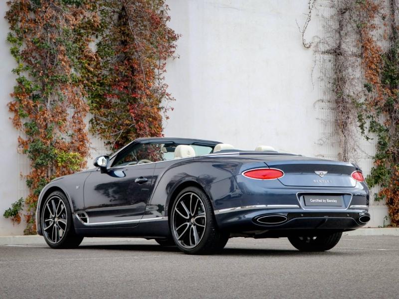 Image BENTLEY CONTINENTAL GTC First Edition W12 6.0 635ch