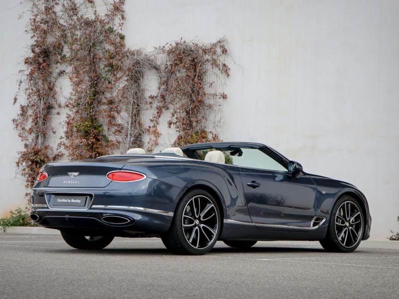 Image BENTLEY CONTINENTAL GTC First Edition W12 6.0 635ch