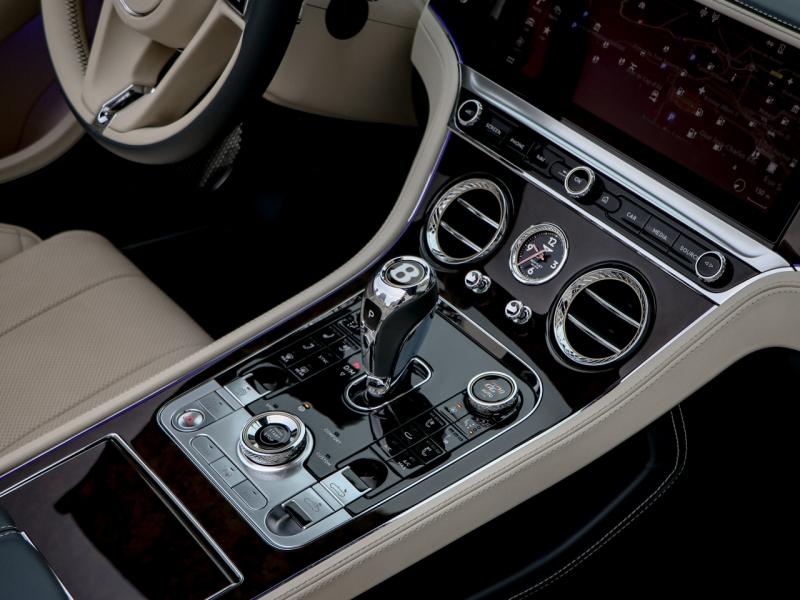 Image BENTLEY CONTINENTAL GTC First Edition W12 6.0 635ch