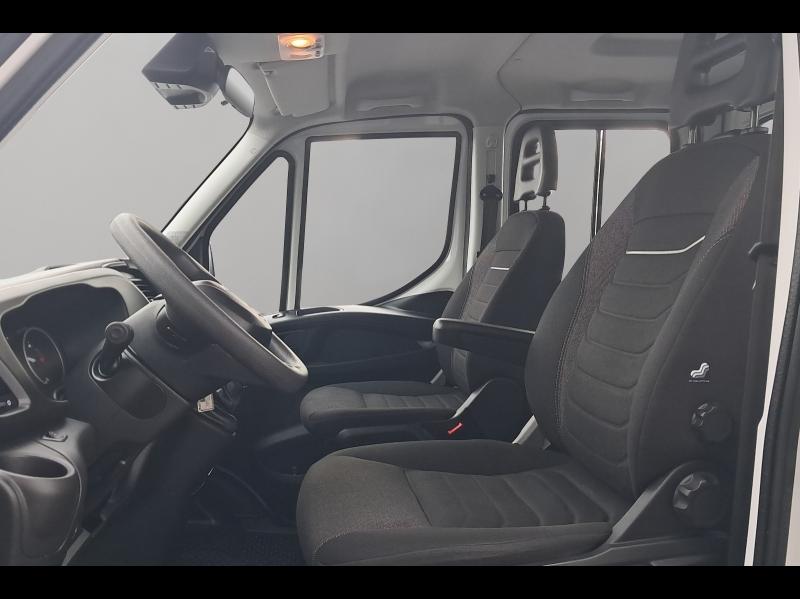Image IVECO Daily CCb 35C14H D empattement 4100 Tor