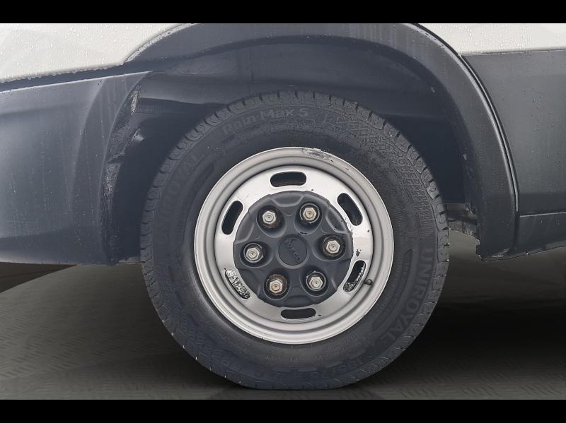 Image IVECO Daily CCb 35C14H D empattement 4100 Tor