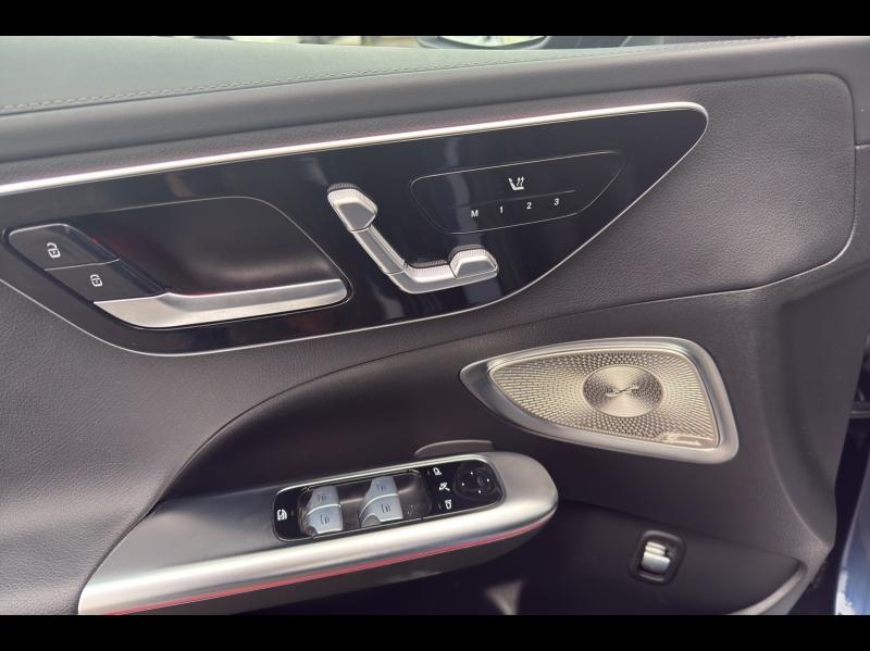 Image MERCEDES-BENZ Classe C 300 d e Hybrid EQ 197+129ch AMG Line