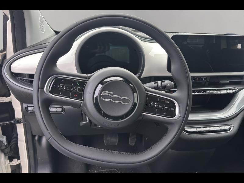 Image FIAT 500 e 95ch La Prima MY23