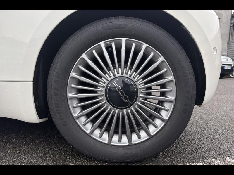 Image FIAT 500 e 95ch La Prima MY23