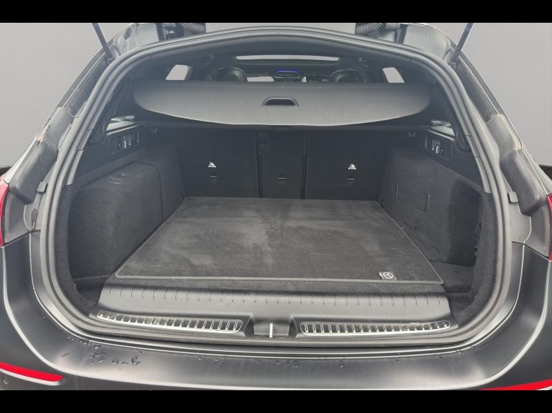 Image MERCEDES-BENZ Classe C Break 300 e Hybrid EQ 204+129ch AMG Line