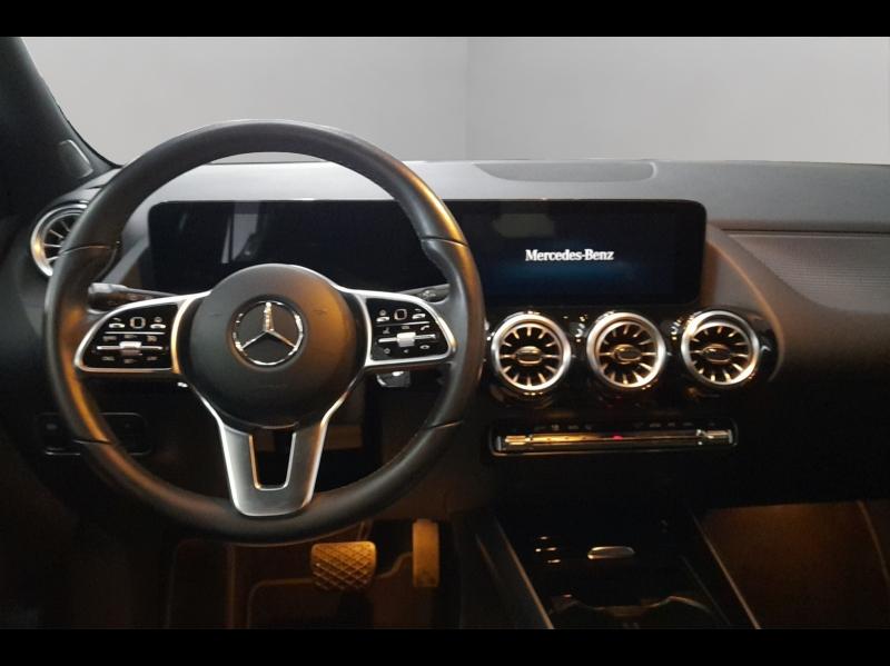 Image MERCEDES-BENZ GLA 200 163ch Progressive Line 7G-DCT