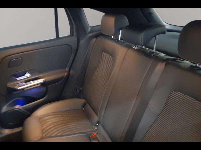 Image MERCEDES-BENZ GLA 200 163ch Progressive Line 7G-DCT