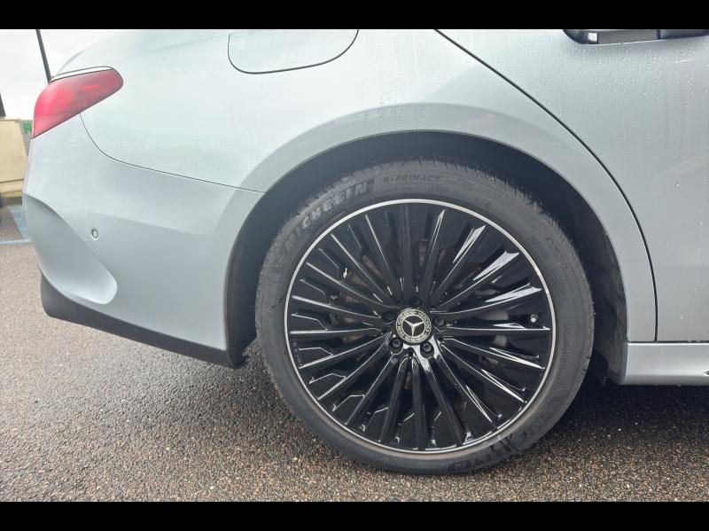 Image MERCEDES-BENZ Classe E 300 e Hybrid EQ 204+129ch AMG Line 9G-Tronic