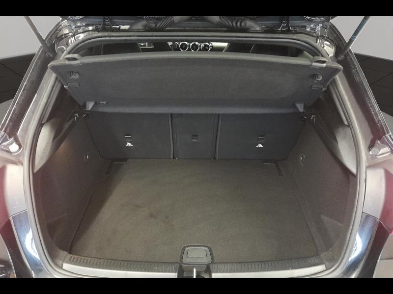 Image MERCEDES-BENZ Classe A 180 d 116ch AMG Line 8G-DCT