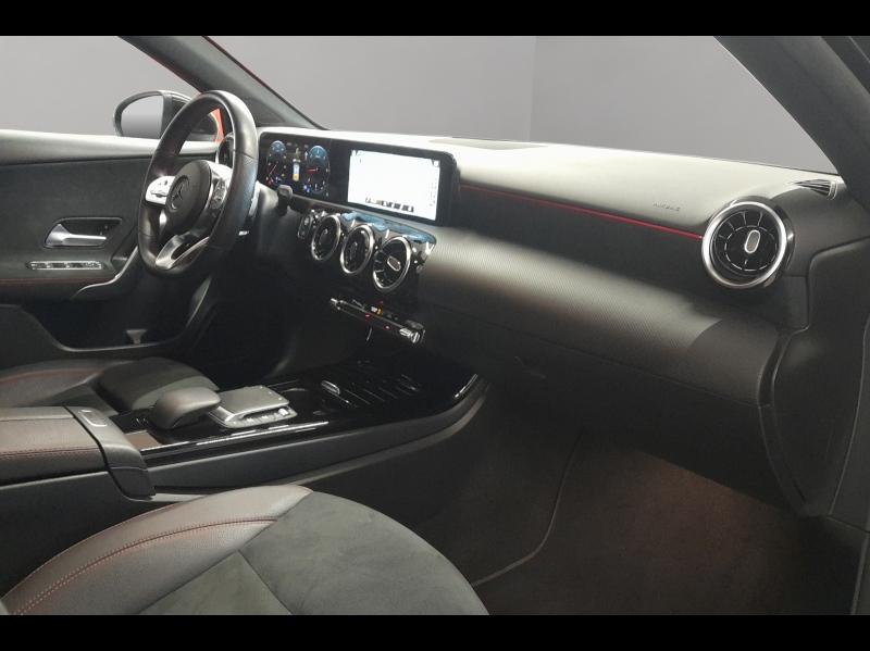 Image MERCEDES-BENZ Classe A 180 d 116ch AMG Line 8G-DCT