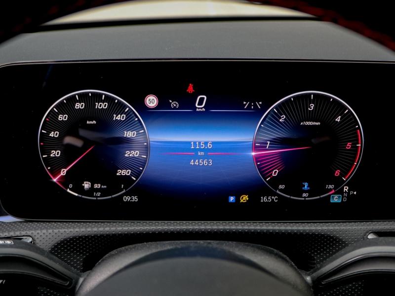 Image MERCEDES-BENZ Classe A 180 d 116ch AMG Line 8G-DCT