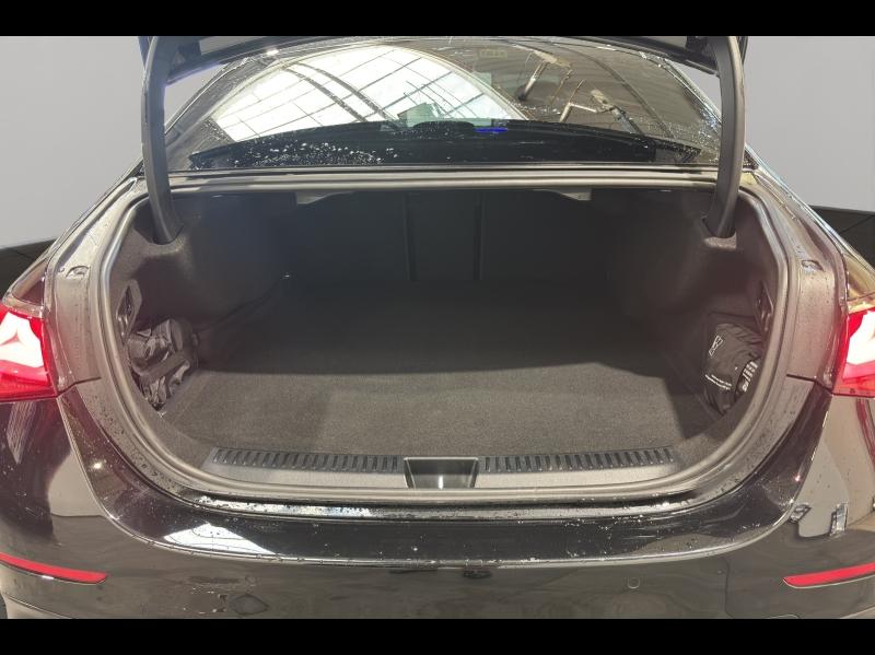 Image MERCEDES-BENZ Classe E 300 d e Hybrid EQ 197+129ch AMG Line 9G-Tronic