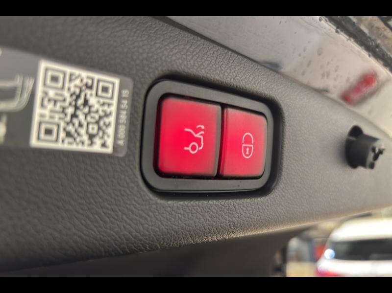 Image MERCEDES-BENZ Classe E 300 d e Hybrid EQ 197+129ch AMG Line 9G-Tronic