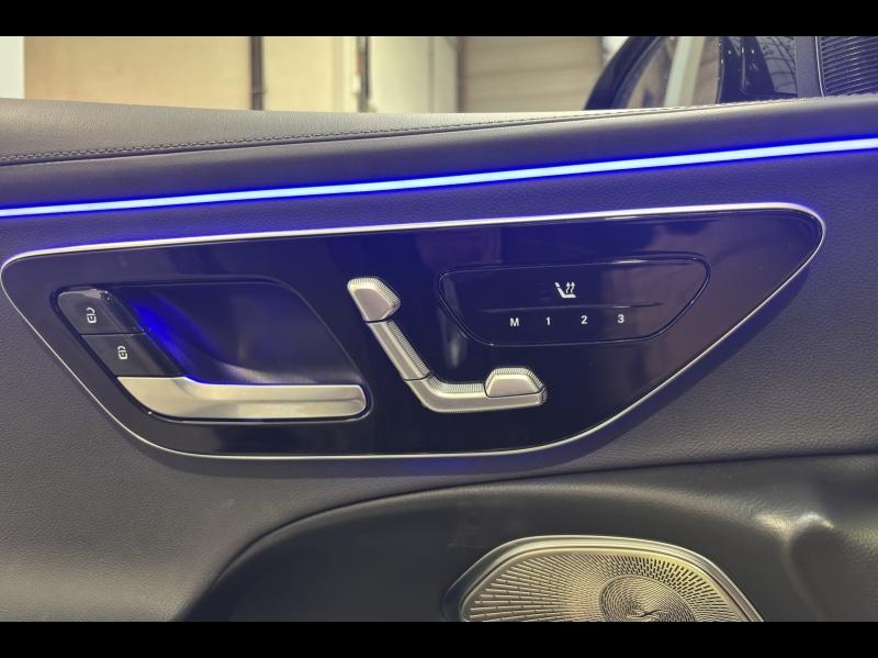 Image MERCEDES-BENZ Classe E 300 d e Hybrid EQ 197+129ch AMG Line 9G-Tronic