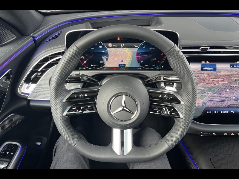 Image MERCEDES-BENZ Classe E 220 d 197+23ch AMG Line 9G-Tronic