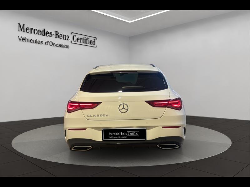 Image MERCEDES-BENZ CLA Shooting Brake 200 d 150ch AMG Line 8G-DCT