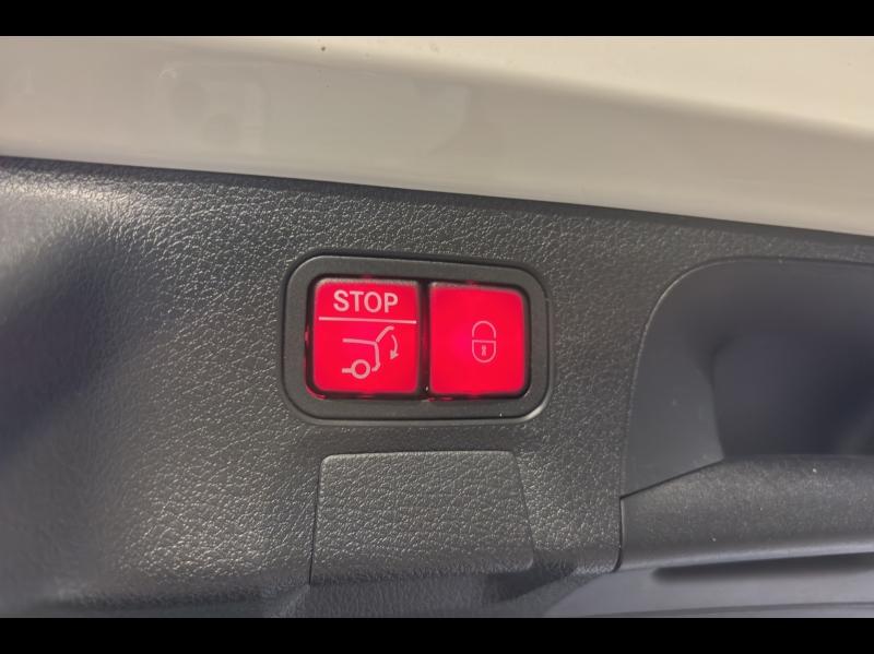 Image MERCEDES-BENZ CLA Shooting Brake 200 d 150ch AMG Line 8G-DCT