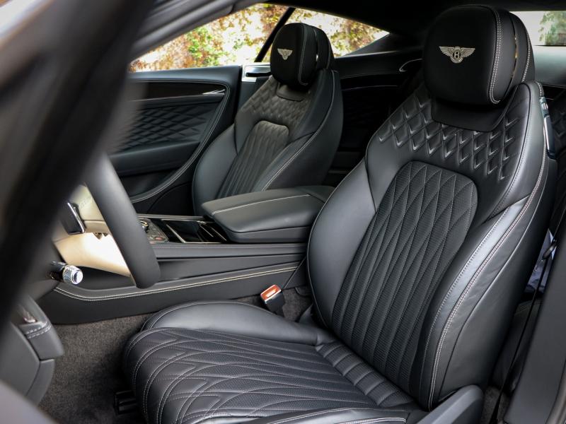Image BENTLEY CONTINENTAL GT Azure V8 Hybrid 4.0 680ch