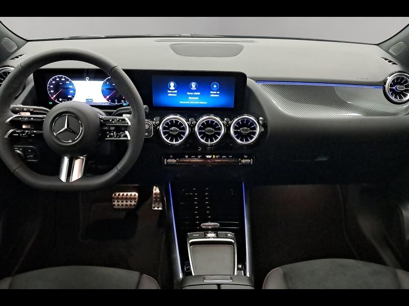 Image MERCEDES-BENZ GLA 180 d 116ch AMG Line 8G-DCT