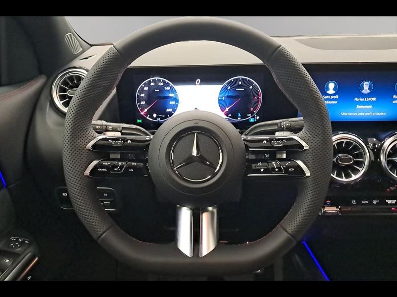 Image MERCEDES-BENZ GLA 180 d 116ch AMG Line 8G-DCT