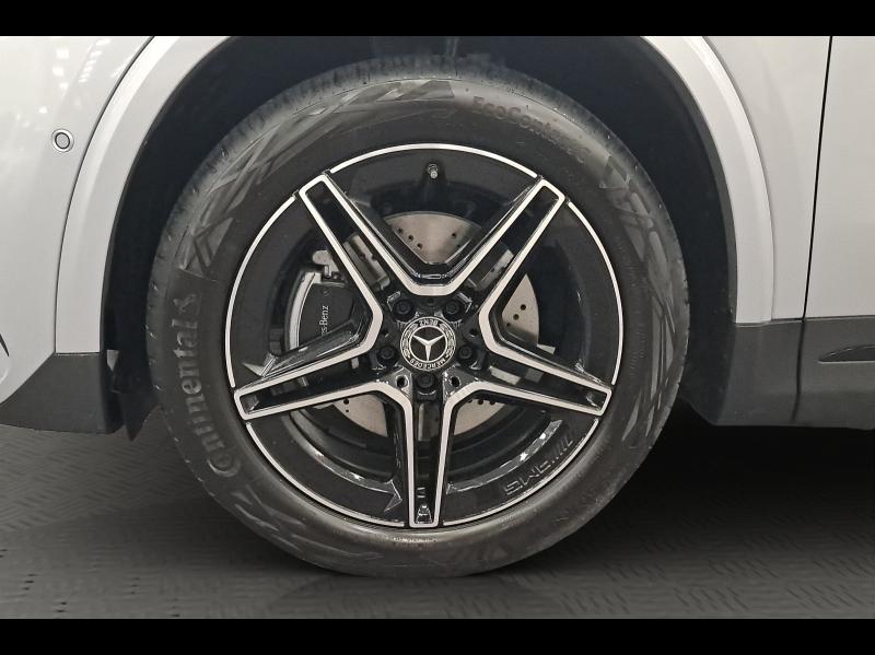 Image MERCEDES-BENZ GLA 180 d 116ch AMG Line 8G-DCT