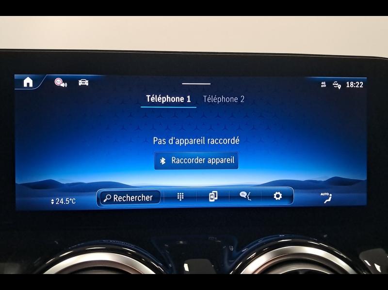 Image MERCEDES-BENZ GLA 180 d 116ch AMG Line 8G-DCT