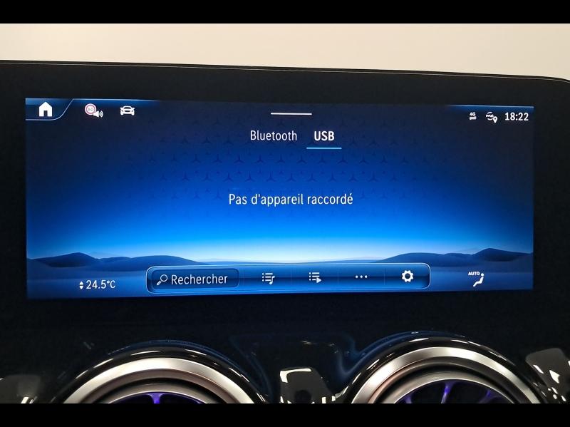 Image MERCEDES-BENZ GLA 180 d 116ch AMG Line 8G-DCT